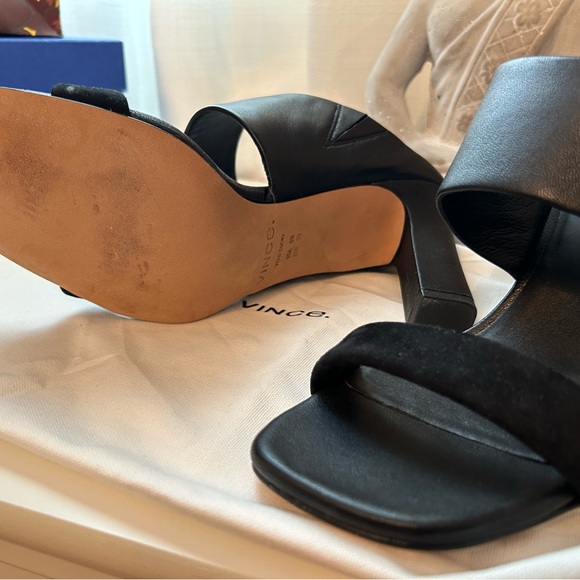 VINCE Black Heels BRAND NEW - Picture 3 of 4